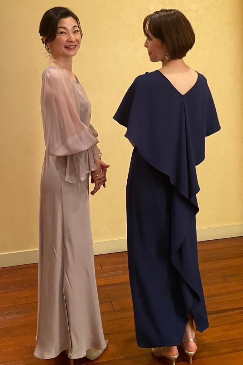 TOSCA SPOSE（トスカ・スポーザ）のシルクサテンロングドレスを実際にご着用いただいたお客様のお写真